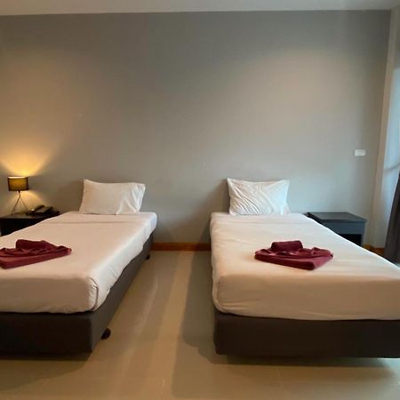 Hotel Karon Sea Side Exterior foto