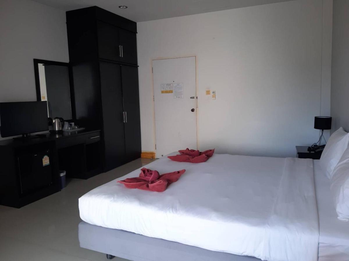 Hotel Karon Sea Side Exterior foto